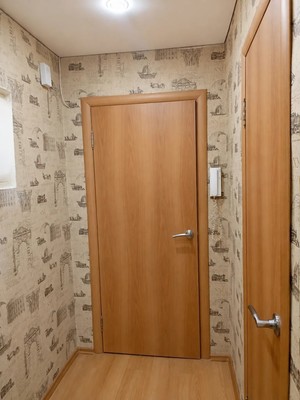 Продам двухкомнатную (2-комн.) квартиру, Декабристов ул, 114, Казань г