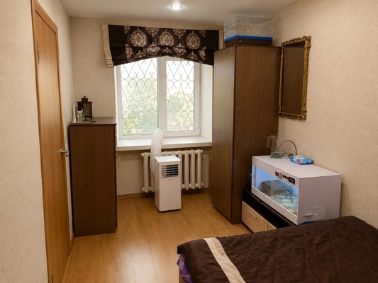 Продам двухкомнатную (2-комн.) квартиру, Декабристов ул, 114, Казань г