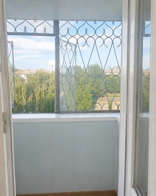 Продам двухкомнатную (2-комн.) квартиру, Декабристов ул, 114, Казань г