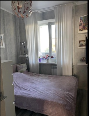 Продам трехкомнатную (3-комн.) квартиру, Маршала Жукова ул, 35, Симферополь г
