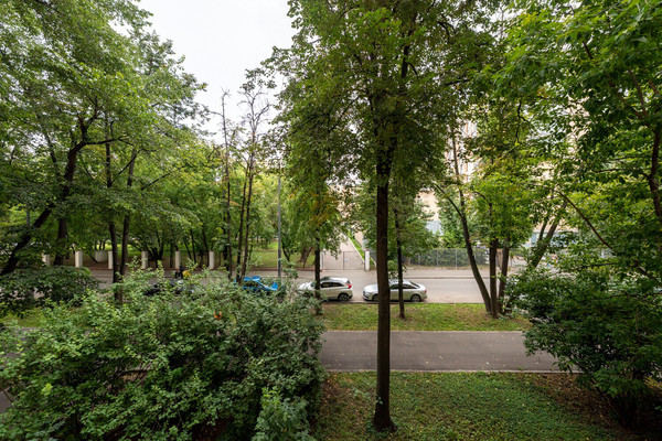 Продам трехкомнатную (3-комн.) квартиру, 3-я Фрунзенская ул, 7, Москва г