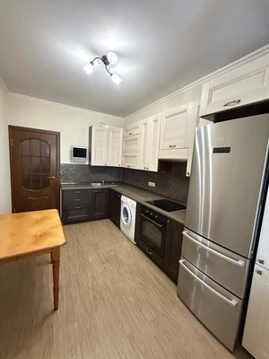 Продам двухкомнатную (2-комн.) квартиру, Извилистая ул, 11/1, Ростов-на-Дону г