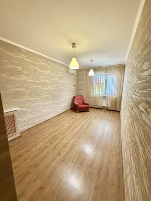Продам двухкомнатную (2-комн.) квартиру, Извилистая ул, 11/1, Ростов-на-Дону г