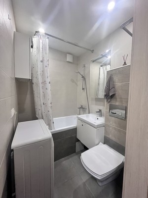 Продам двухкомнатную (2-комн.) квартиру, Винокурова ул, 12к1, Москва г
