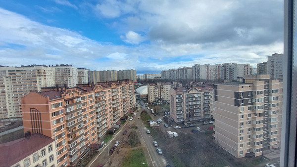 Продам двухкомнатную (2-комн.) квартиру, Восточно-Кругликовская ул, 76/4, Краснодар г