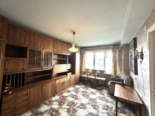 Продам трехкомнатную (3-комн.) квартиру, Дубровинского ул, 54, Красноярск г