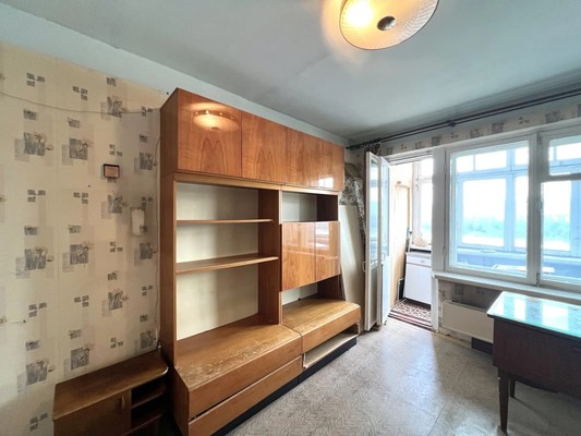 Продам трехкомнатную (3-комн.) квартиру, Дубровинского ул, 54, Красноярск г
