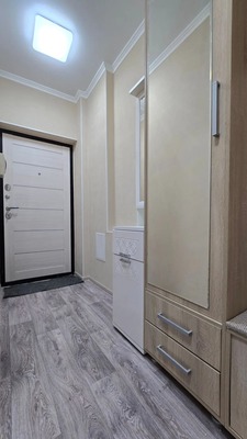 Продам однокомнатную (1-комн.) квартиру, Западная ул, 23, Витязево с