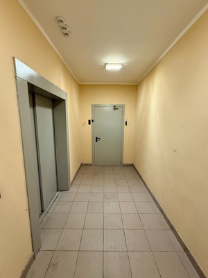 Продам двухкомнатную (2-комн.) квартиру, Вертолетная (Зенино ЖК Самолёт мкр.) ул, 16к1, Люберцы г