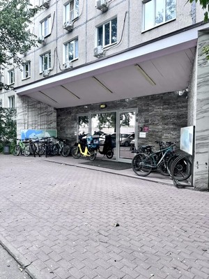 Продам однокомнатную (1-комн.) квартиру, Клинская ул, 4к2, Москва г