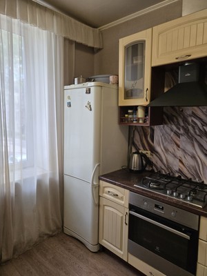Продам двухкомнатную (2-комн.) квартиру, Октябрьский пр-кт, 120к3, Люберцы г