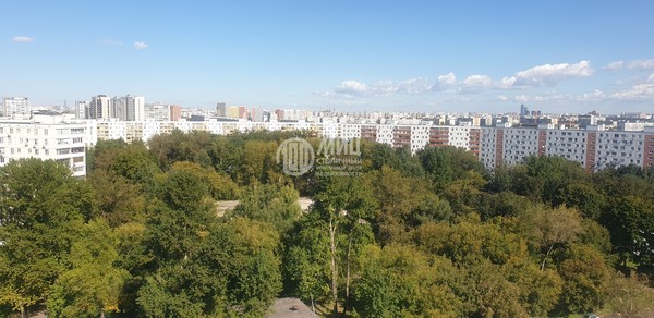 Продам двухкомнатную (2-комн.) квартиру, Харьковская ул, 4к1, Москва г