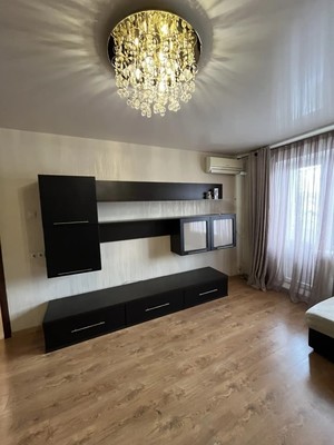 Продам двухкомнатную (2-комн.) квартиру, Дзержинского ул, 126, Новороссийск г
