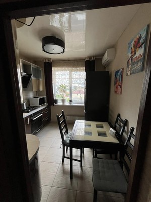 Продам двухкомнатную (2-комн.) квартиру, Дзержинского ул, 126, Новороссийск г