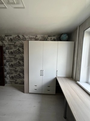 Продам двухкомнатную (2-комн.) квартиру, Дзержинского ул, 126, Новороссийск г