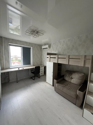 Продам двухкомнатную (2-комн.) квартиру, Дзержинского ул, 126, Новороссийск г