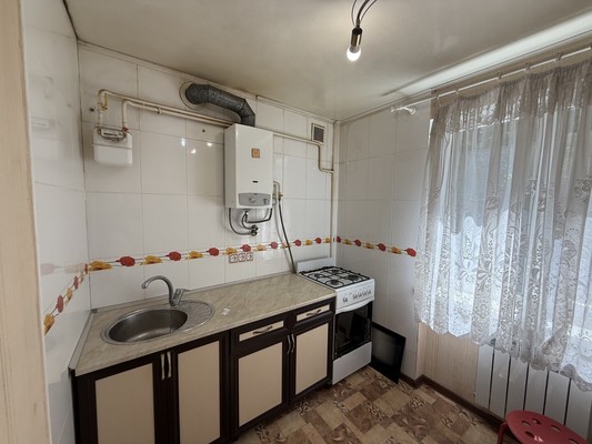 Продам двухкомнатную (2-комн.) квартиру, Спера ул, 6, Симферополь г