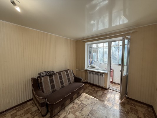 Продам двухкомнатную (2-комн.) квартиру, Спера ул, 6, Симферополь г