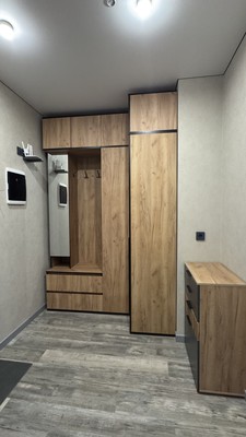 Продам двухкомнатную (2-комн.) квартиру, Привокзальная ул, 1/3, Ростов-на-Дону г