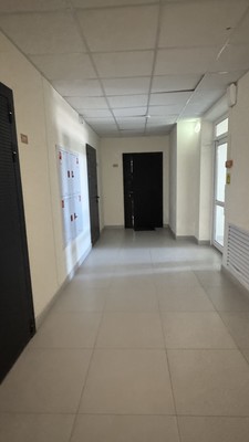 Продам двухкомнатную (2-комн.) квартиру, Привокзальная ул, 1/3, Ростов-на-Дону г
