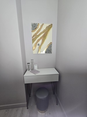 Продам трехкомнатную (3-комн.) квартиру, Саморы Машела ул, 2ка, Москва г