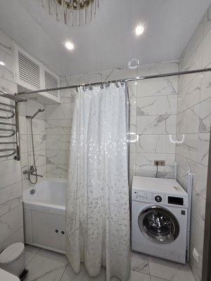 Продам трехкомнатную (3-комн.) квартиру, Саморы Машела ул, 2ка, Москва г