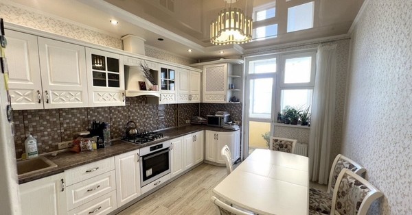 Продам трехкомнатную (3-комн.) квартиру, И.Г.Лексина ул, 48а, Симферополь г