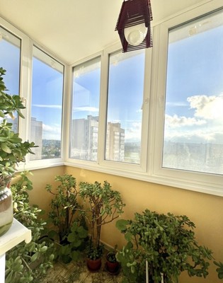 Продам трехкомнатную (3-комн.) квартиру, И.Г.Лексина ул, 48а, Симферополь г