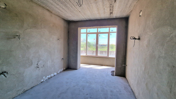 Продам трехкомнатную (3-комн.) квартиру, Шогенова ул, 77, Нальчик г