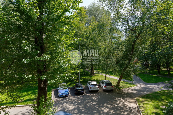 Продам однокомнатную (1-комн.) квартиру, Жигулёвская ул, 5к2, Москва г