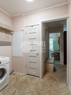 Продам однокомнатную (1-комн.) квартиру, Жигулёвская ул, 5к2, Москва г