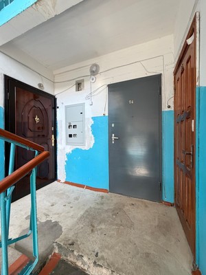 Продам двухкомнатную (2-комн.) квартиру, Ашурова ул, 12, Нальчик г