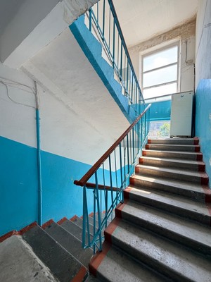 Продам двухкомнатную (2-комн.) квартиру, Ашурова ул, 12, Нальчик г