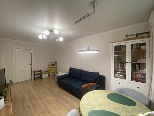 Продам двухкомнатную (2-комн.) квартиру, Кулиева пр-кт, 26, Нальчик г