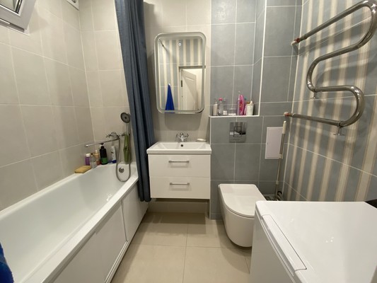 Продам двухкомнатную (2-комн.) квартиру, Кулиева пр-кт, 26, Нальчик г