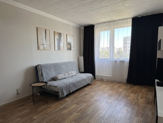 Продам однокомнатную (1-комн.) квартиру, Генерала Кузнецова ул, 16к2, Москва г