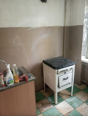 Продам двухкомнатную (2-комн.) квартиру, Пролетарская ул, 93, Колпино г