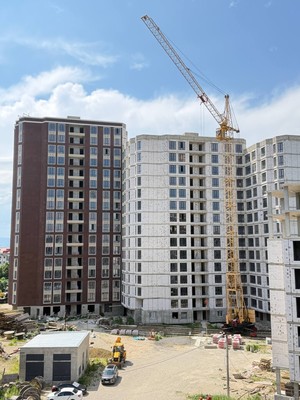 Продам трехкомнатную (3-комн.) квартиру, Т.Идарова ул, 174, Нальчик г
