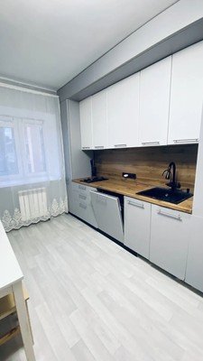 Продам трехкомнатную (3-комн.) квартиру, Ясная поляна ул, 7, Куюки д
