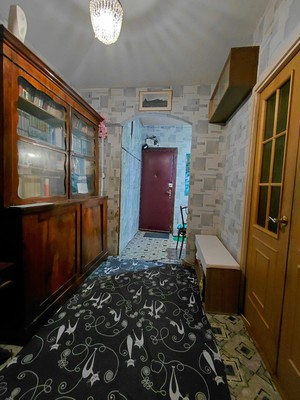 Продам трехкомнатную (3-комн.) квартиру, Голубинская ул, 29к2, Москва г