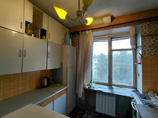 Продам однокомнатную (1-комн.) квартиру, Нагорная ул, 38к1, Москва г