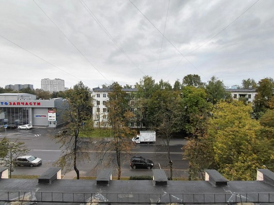 Продам однокомнатную (1-комн.) квартиру, Нагорная ул, 38к1, Москва г