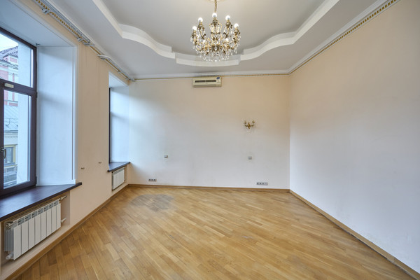 Продам многокомнатную квартиру, Покровка ул, 31, Москва г