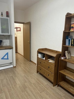 Продам однокомнатную (1-комн.) квартиру, Адмирала Трибуца ул, 7, Санкт-Петербург г