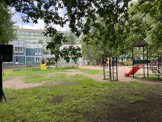 Продам двухкомнатную (2-комн.) квартиру, Композиторов ул, 33/5, Санкт-Петербург г