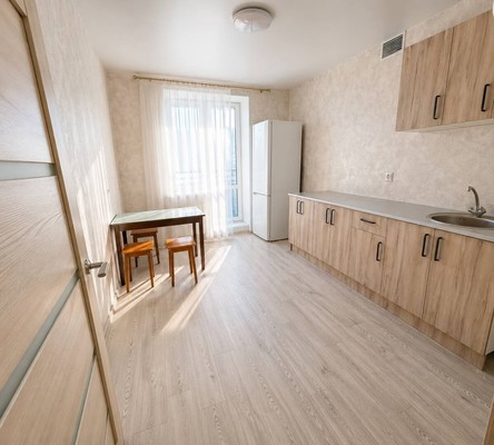 Продам двухкомнатную (2-комн.) квартиру, Марата Ахметшина ул, 2, Большие Кургузи с