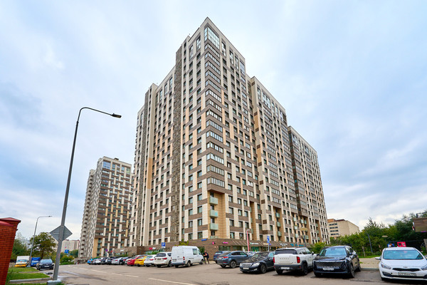 Продам однокомнатную (1-комн.) квартиру, Нововладыкинский проезд, 1к3, Москва г