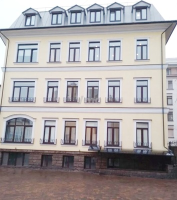 Сдам офисное помещение 157,4 м2, 1-й Колобовский пер, 17 1, Москва г