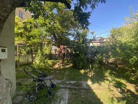 Продам трехкомнатную (3-комн.) квартиру, Спинова ул, 5, Туапсе г