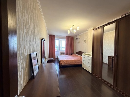Продам трехкомнатную (3-комн.) квартиру, Малиновского ул, 66к1, Ростов-на-Дону г